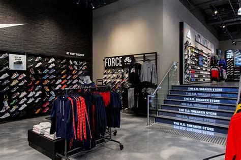 foot locker melbourne stores.